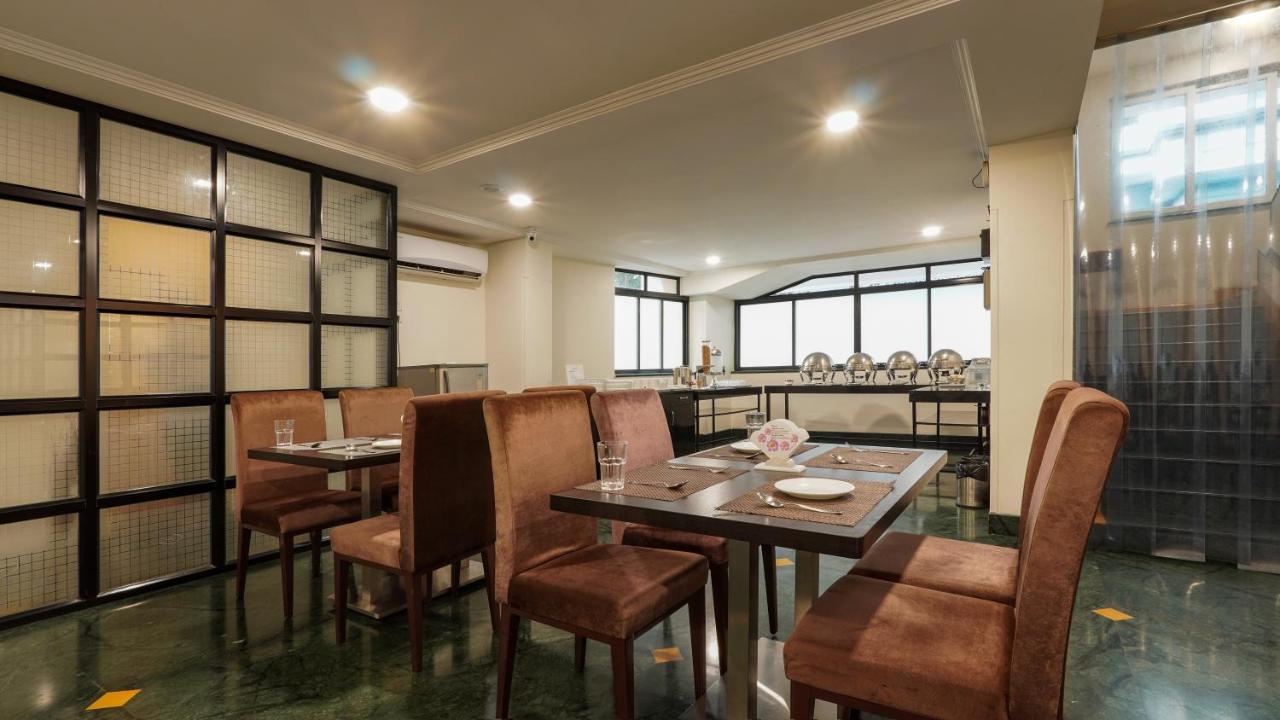 Magnus Riverside Kalyani Nagar Poona Buitenkant foto